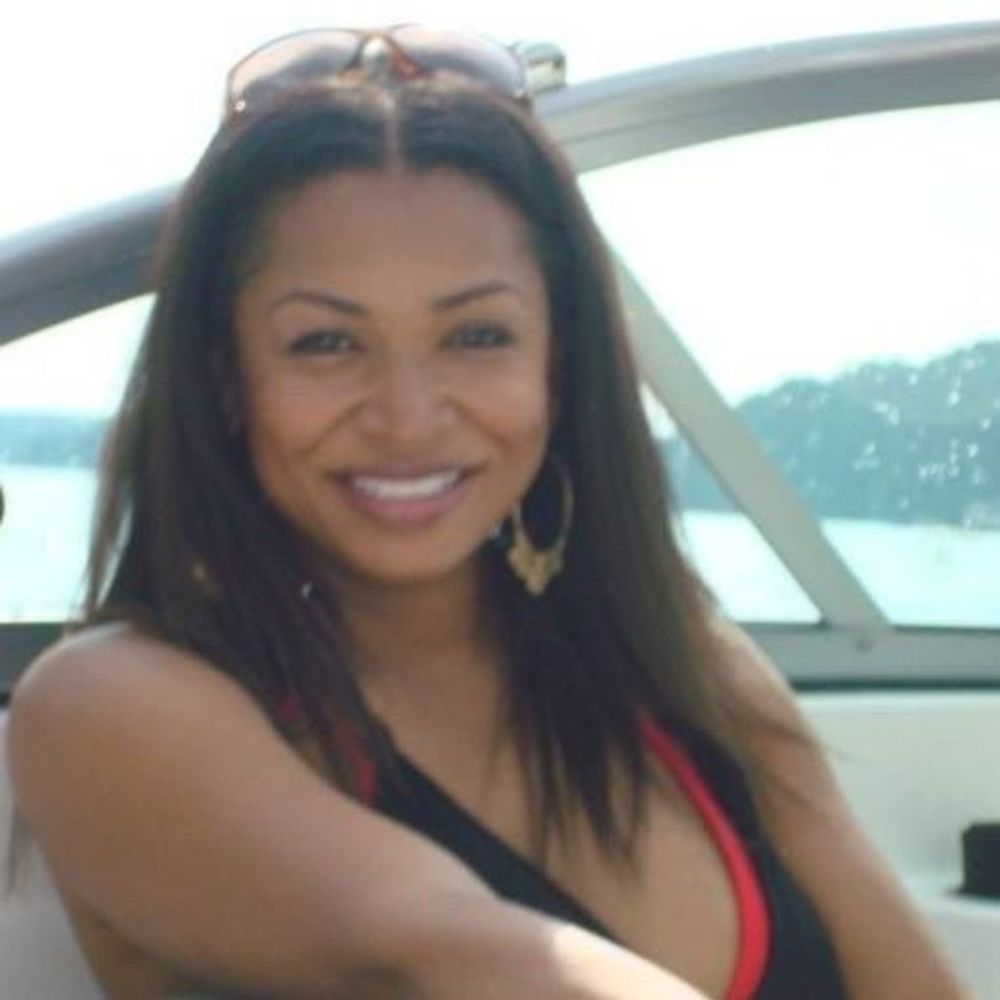 Meet your Posher, Alicia